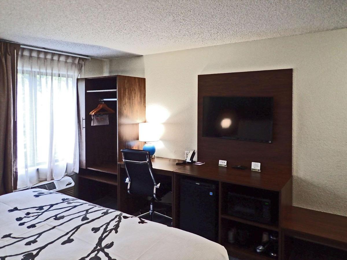 Sleep Inn & Suites Калифорния Екстериор снимка